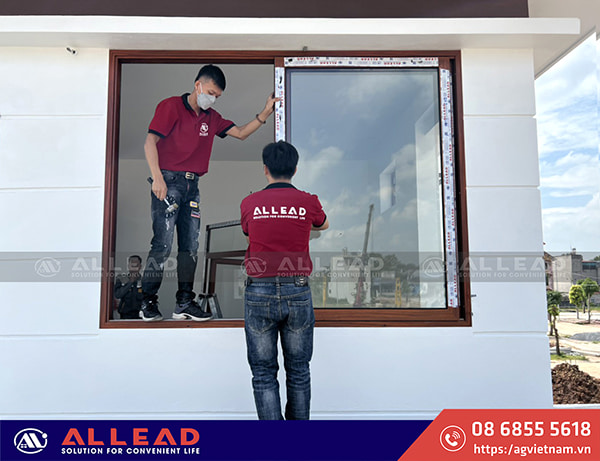 Thi công cửa cần đảm bảo đúng kỹ thuật