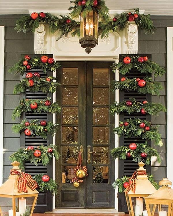 trang trí Noel trước cửa nhà